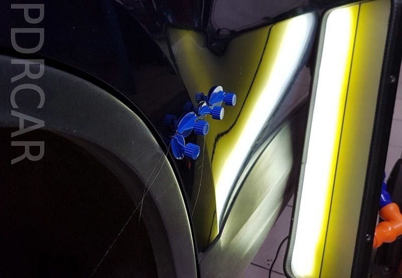 Ремонт-вмятин-по-технологии-PDR